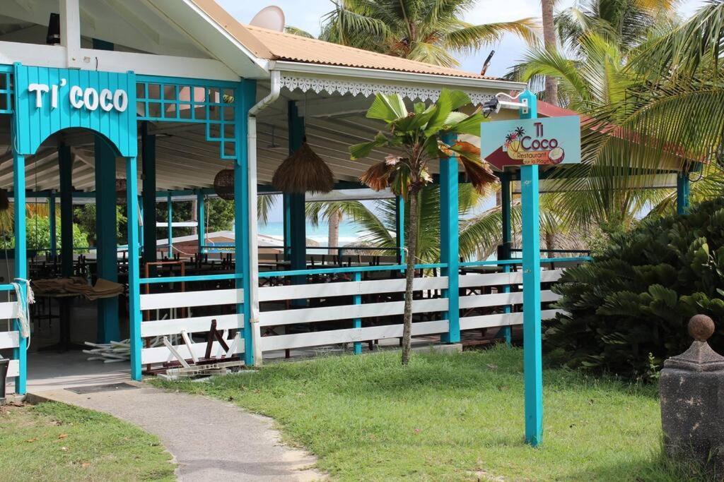 Le 35 Anse Des Rochers Saint-Francois Exterior photo